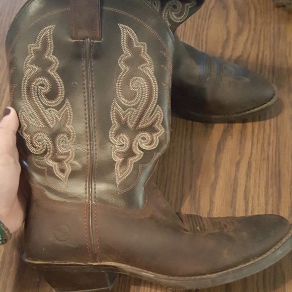 Boots - Picture 2 of 3